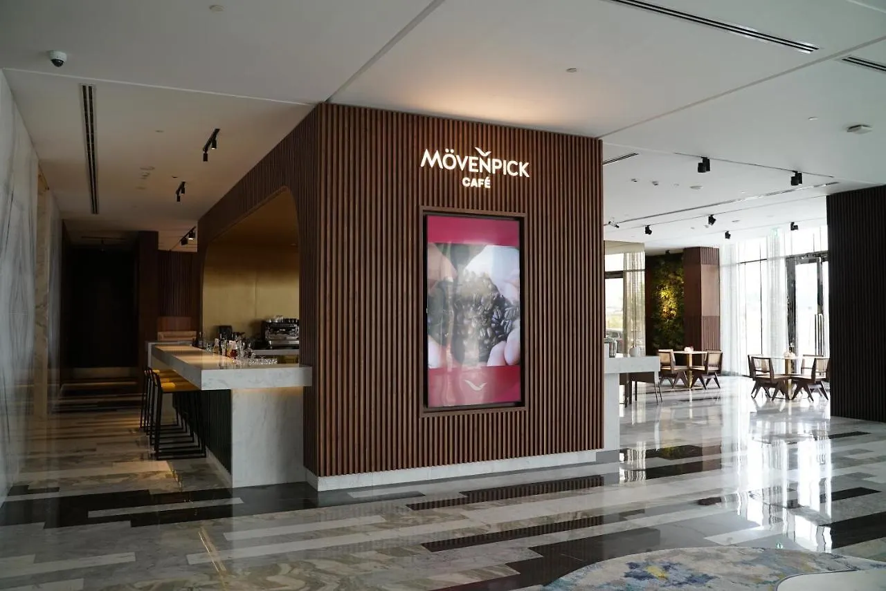 Movenpick Jumeirah Village Triangle Dubai 5*,