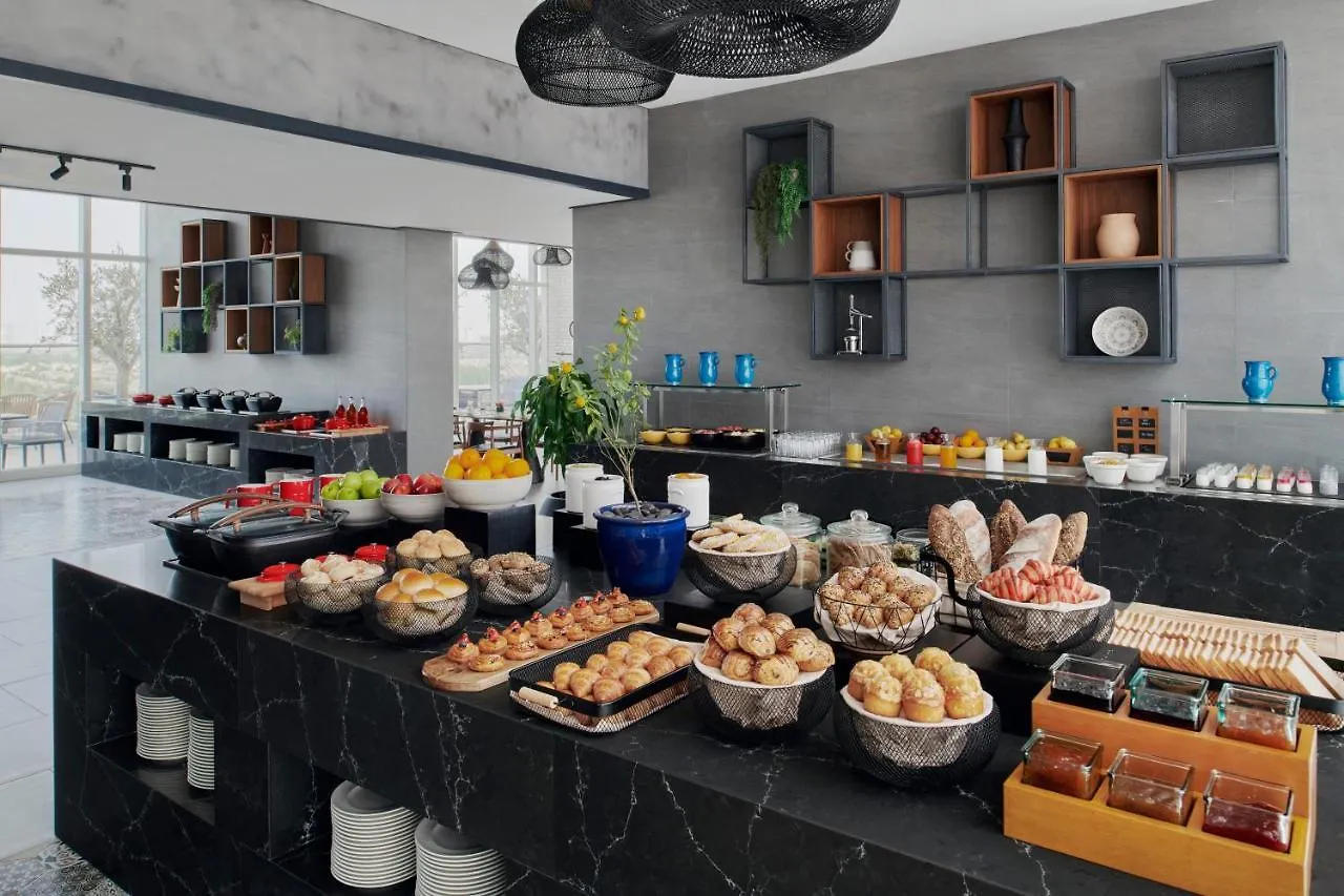 Movenpick Jumeirah Village Triangle Dubai