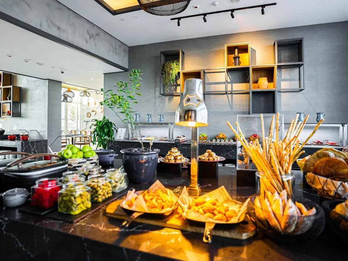 Movenpick Jumeirah Village Triangle Dubai Hotel