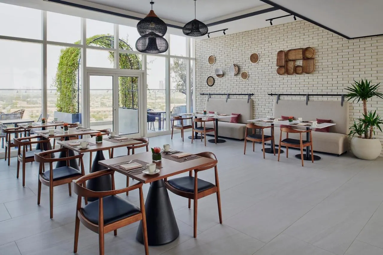 Movenpick Jumeirah Village Triangle Dubai Emirati Arabi Uniti